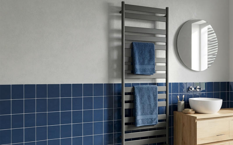 Elektrinis rankšluosčių džiovintuvas ADAX Wave 60-160-750 Black